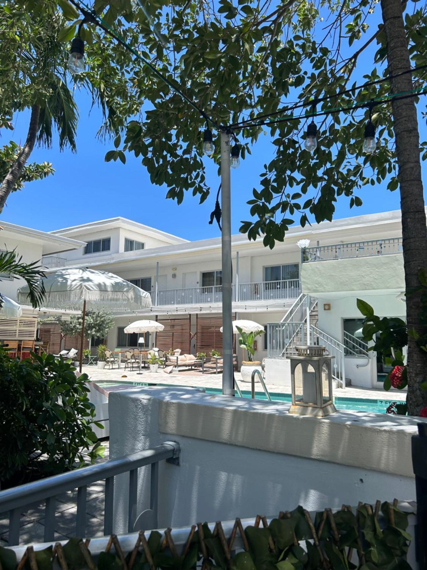 ROYAL PALMS RESORT & SPA FORT LAUDERDALE | LOW RATES, NO HIDDEN FEES